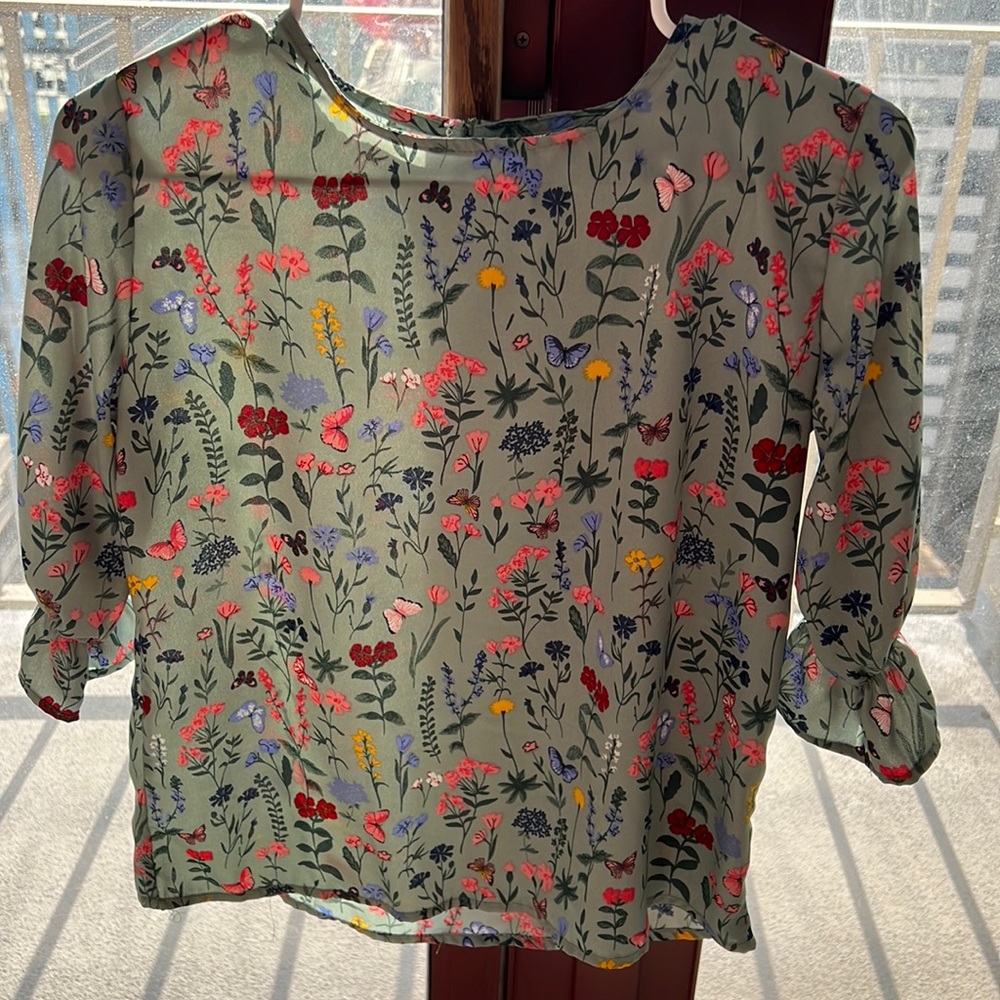 New Floral top